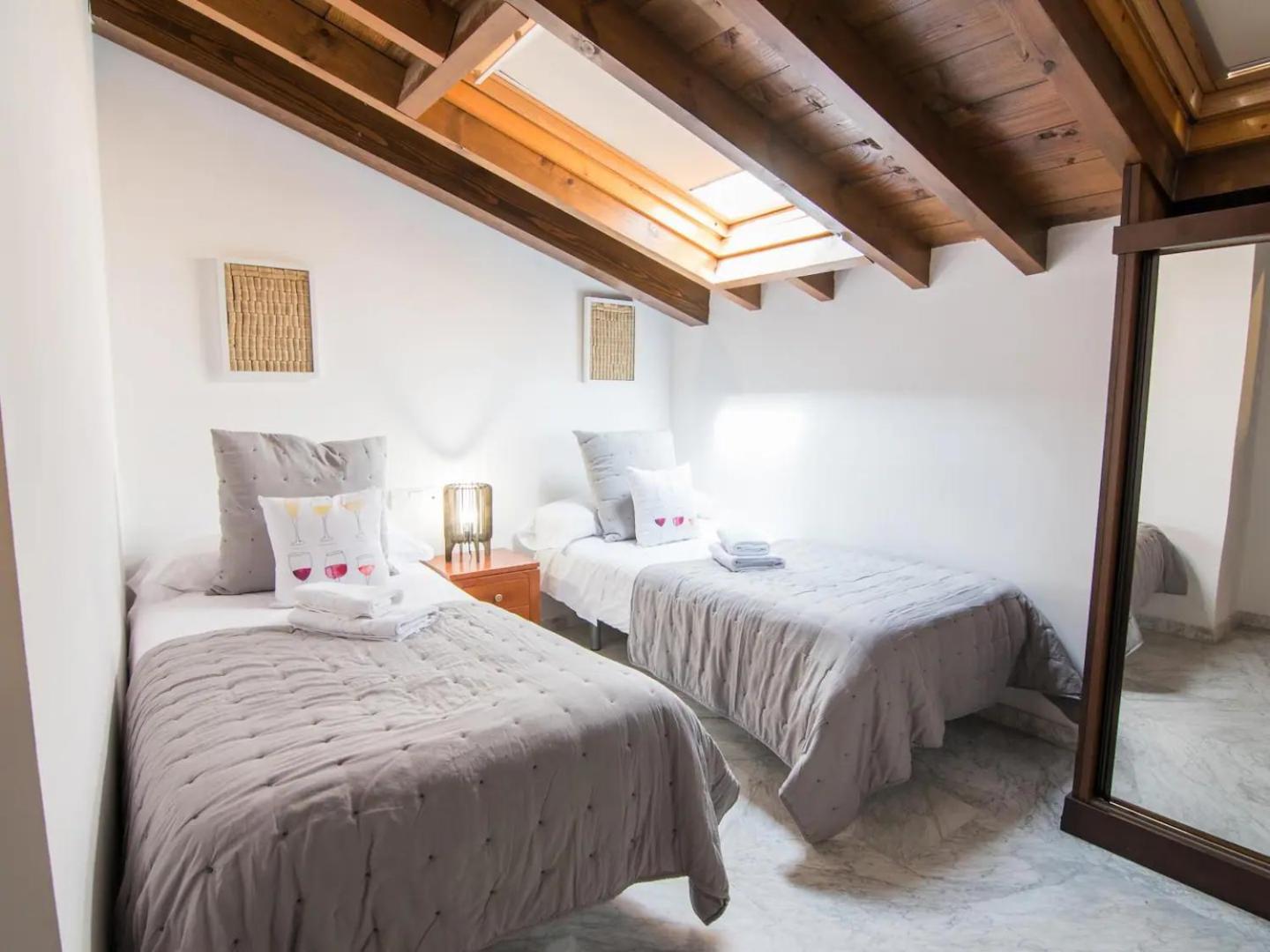 Ferienwohnung Tuguest Atico Gracia Granada Exterior foto